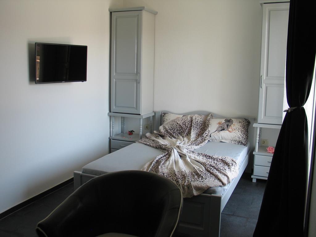 Guest House Dena ドプラー・ヴォダ 部屋 写真